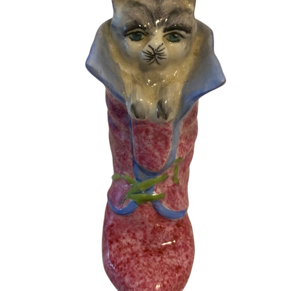 Cara China (fine bone china) Ceramic Cat Boot Figurine